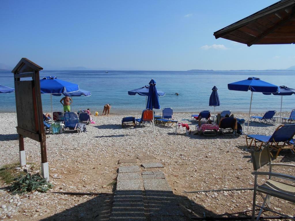 Вілла Barbati Pietre Di Mare Екстер'єр фото